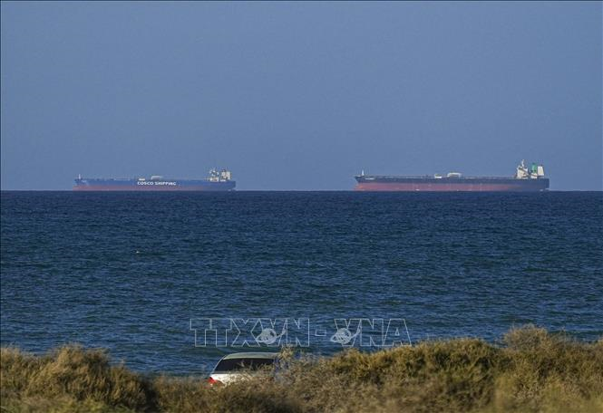 Iran công bố lộ trình thay thế cho tàu qua eo biển Hormuz